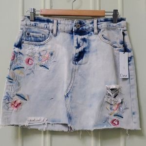 Floral Embroidered Denim Mini Skirt
